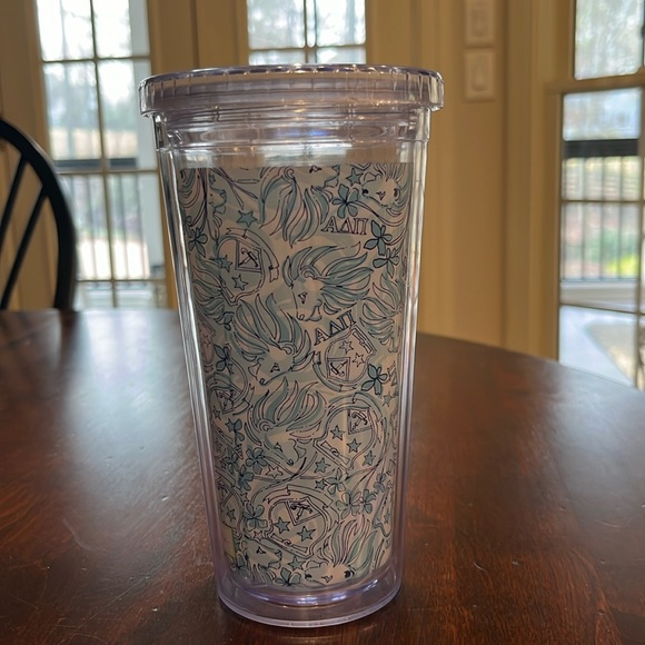 Lilly Pulitzer | Dining | Lilly Pulitzer Cup With Cover | Poshmark